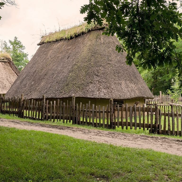 Parcs de loisirs-VILLAGE-GAULOIS-©LoicBel-770x770